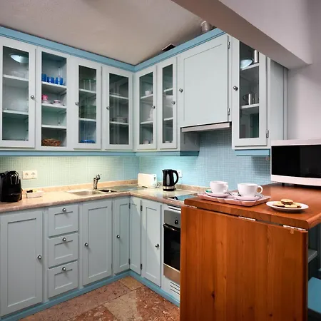 Akisol Olhos De Agua Ocean Apartman